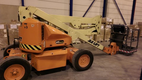 dépannage et réparation nacelle élévatrice JLG E45, maintenance et entretien